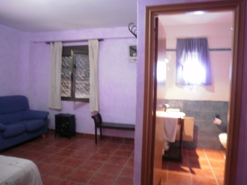 Hostal El Olmo Camarena de la Sierra Esterno foto